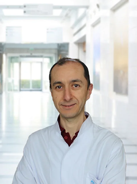 İsmail Akkar